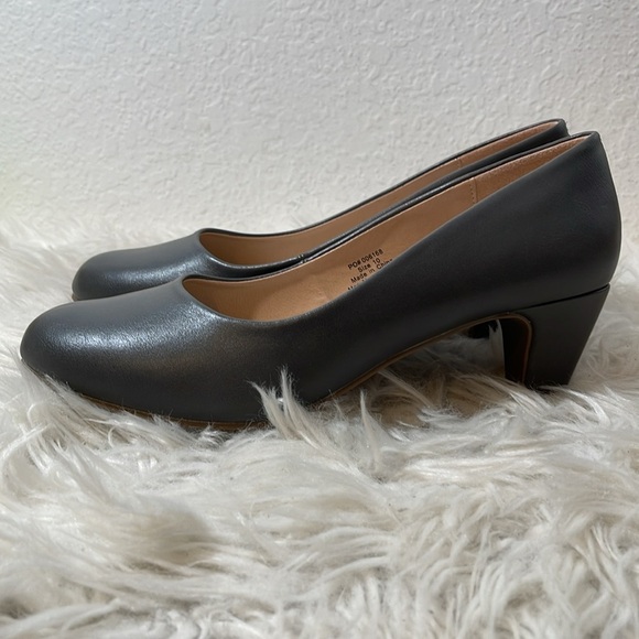 JOURNEE COLLECTION Luu Round Toe Pumps Mini Heel Grey Size 10 NEW - Picture 7 of 16